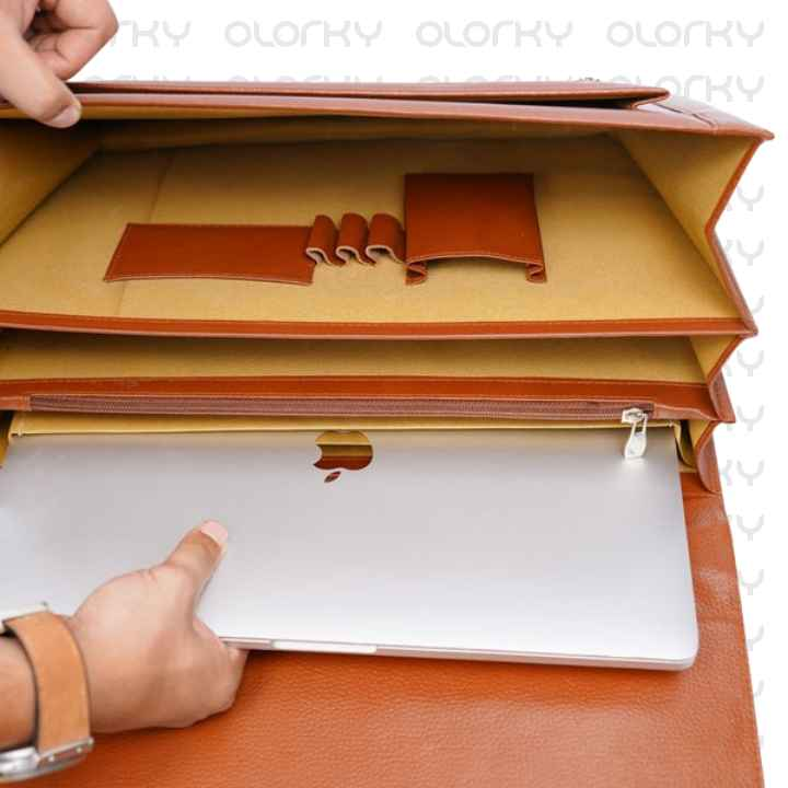 Brown CEO Messenger Leather Laptop Bag