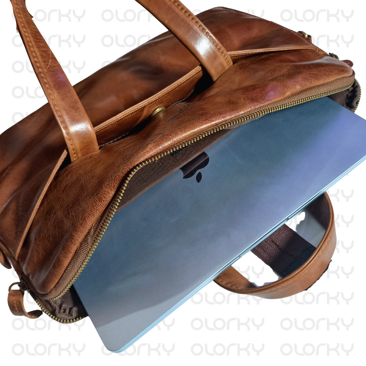Analyst - Slim Tan Leather Laptop Bag