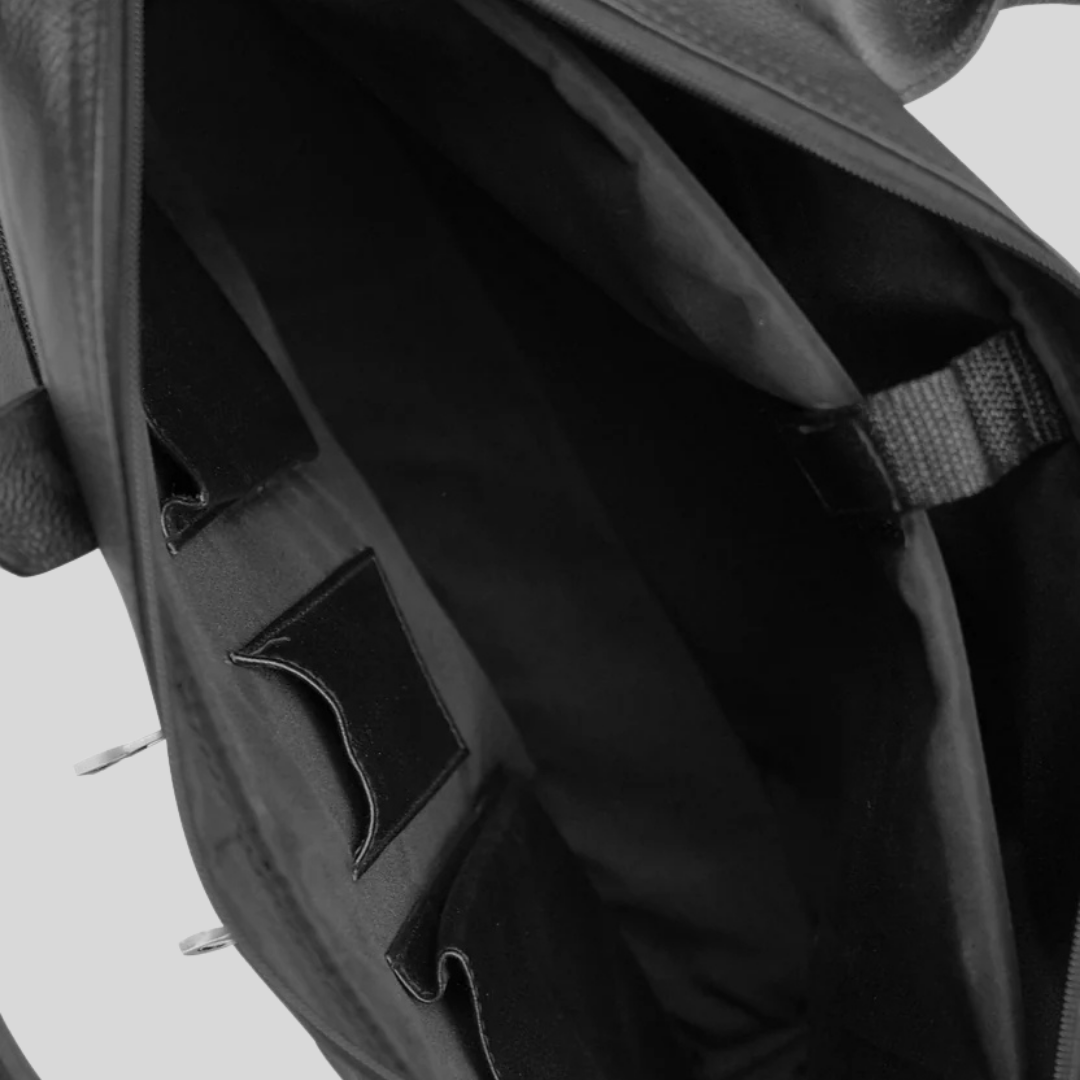 Tanner - Leather Laptop Bag - Black