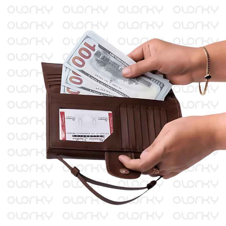 Diva Clutch - Brown