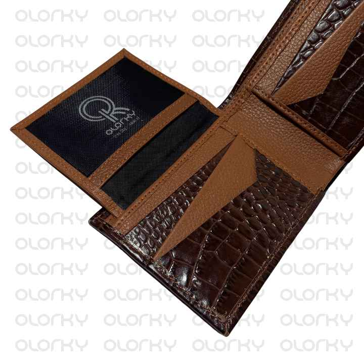 The Brown Croc | Leather Bifold Wallet